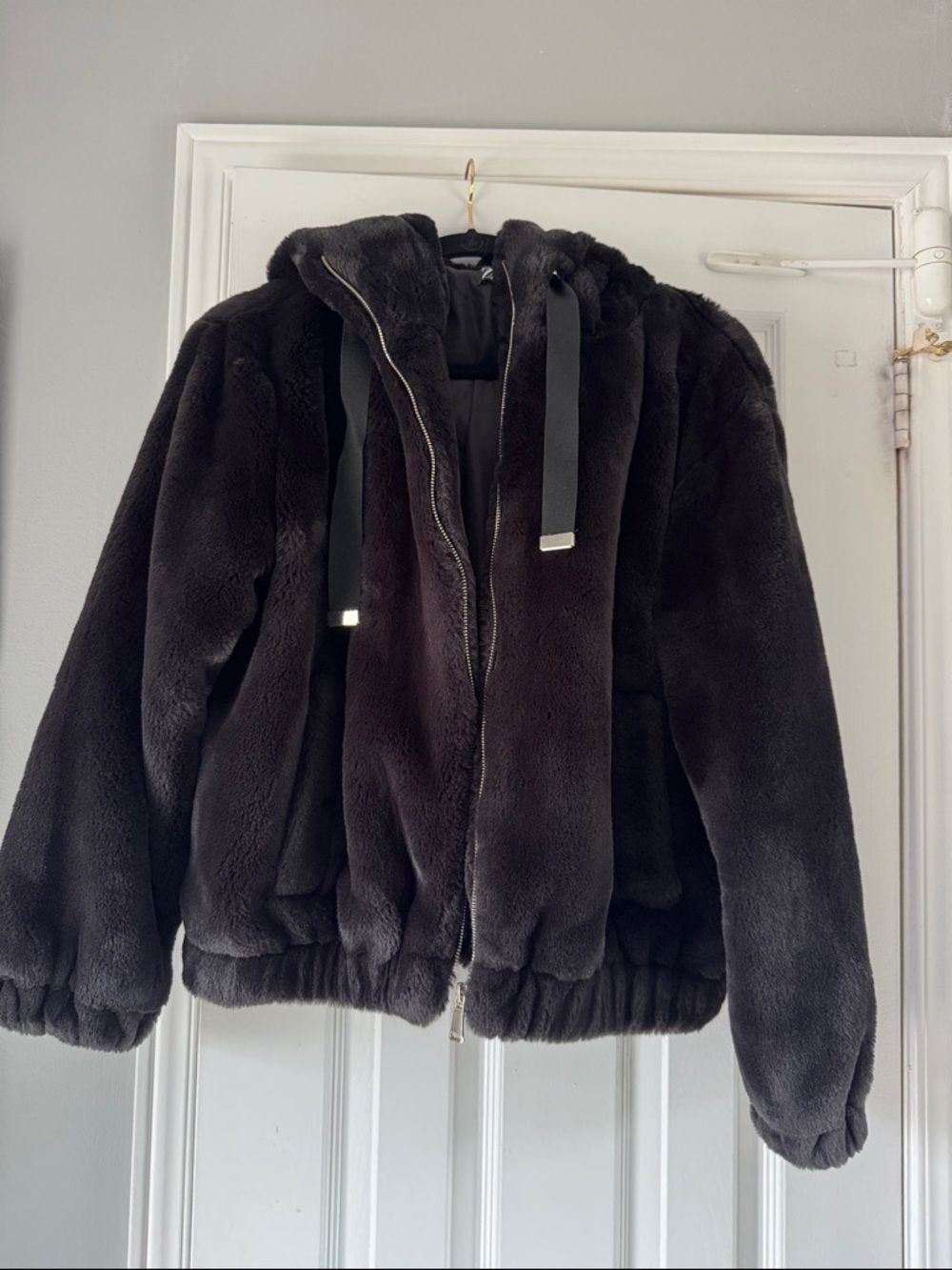 Zara Black Faux Fur Hooded Jacket sZ medium